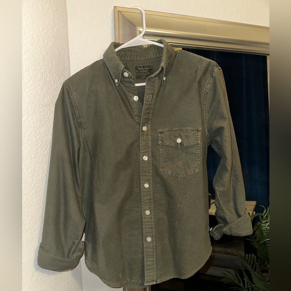 Abercrombie Olive Green Button-Up Shirt